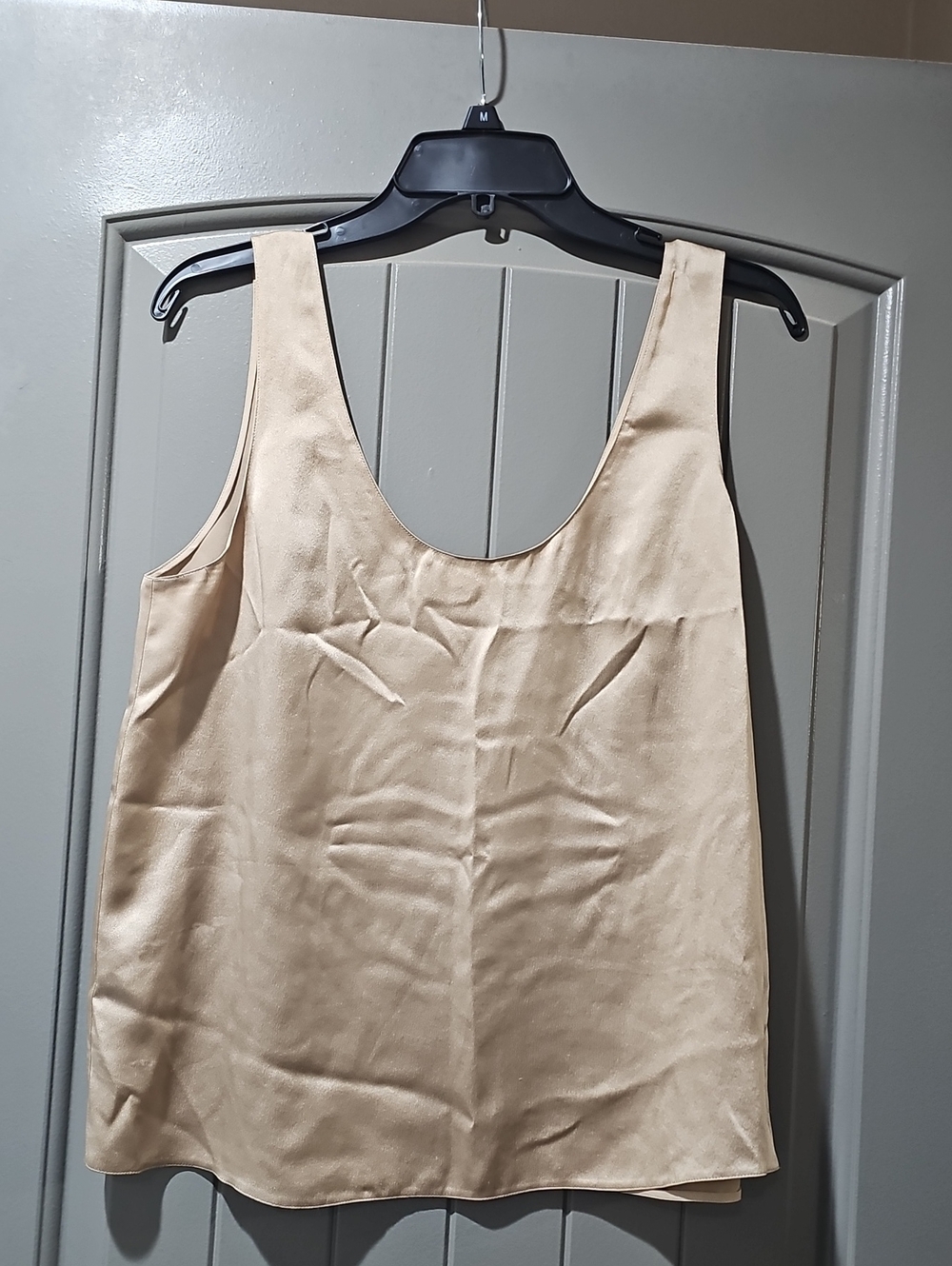 Vince Women's Satin Scoop Neck Tank Top in Beige (E)
